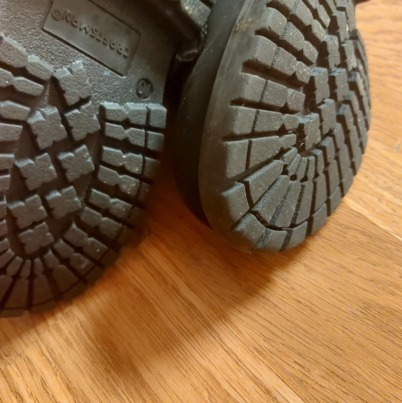 Craftsman Suede Boots - Picture 3 of 4